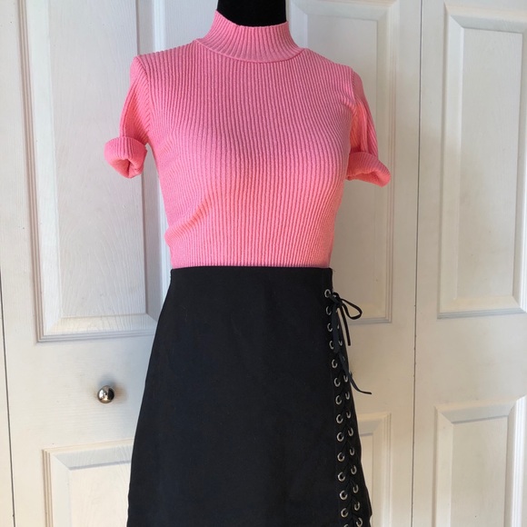 Black suede Lace up skirt - Picture 4 of 6